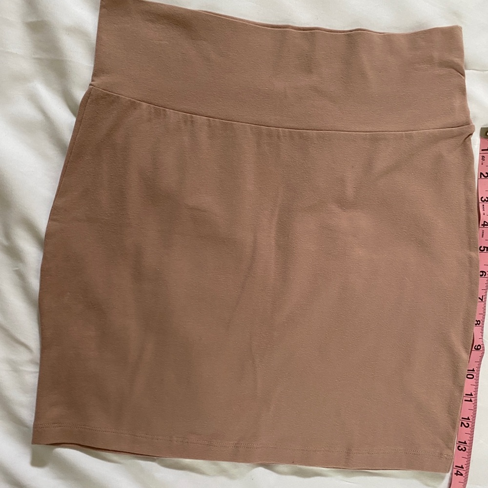 Bodycon Mini Skirts - Picture 4 of 5